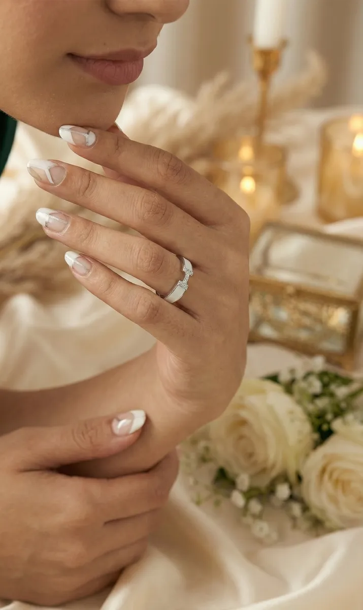 The Crystal Bridge Ring
