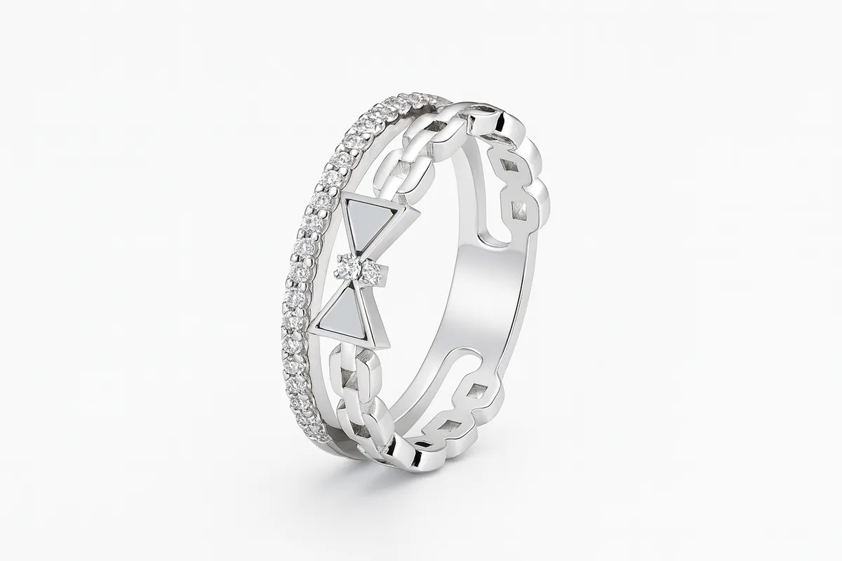 The Unity Knot Dual Band Ring